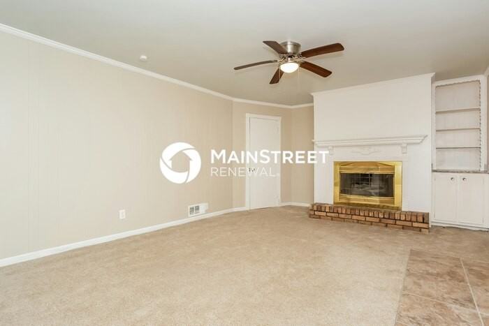 1354 Pendley Dr Sw - Photo 3 of 15