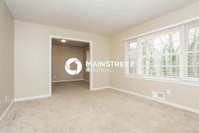 1354 Pendley Dr Sw - Photo 6 of 15