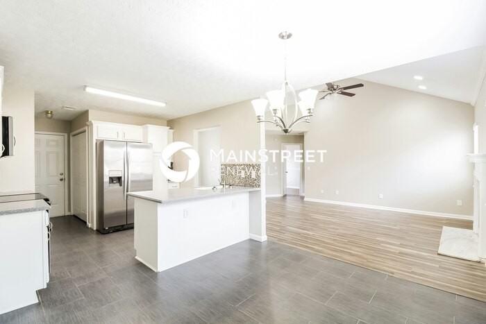 215 Mountain Way - Photo 6 of 16