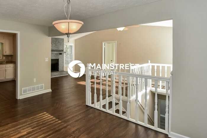 4006 Oak Stone Dr - Photo 4 of 17