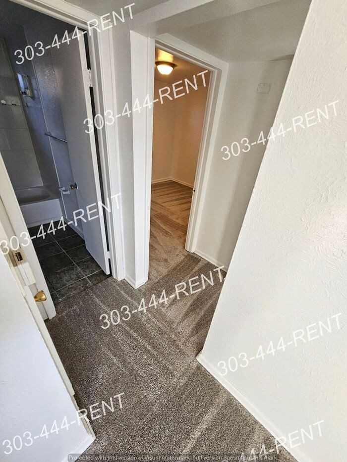 522 S 1st Way - Photo 5 of 10