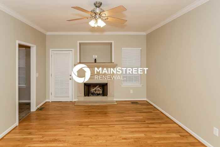 30 Meadows Dr - Photo 2 of 15