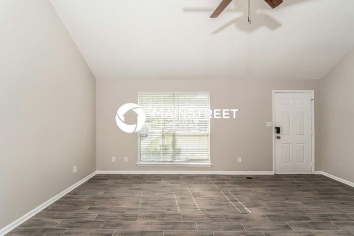 6916 Brittany Ln - Photo 4 of 16