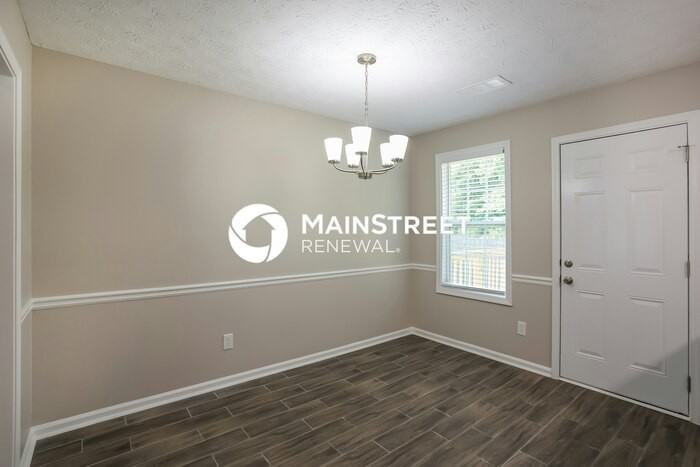 407 Churchill Ct - Photo 6 of 17
