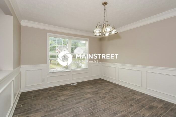4880 Wynford Ln - Photo 7 of 17