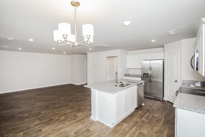 468 Blue Garden Way - Photo 6 of 17