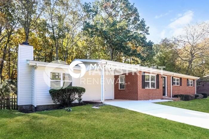 5049 Paris Ave - Photo 3 of 16