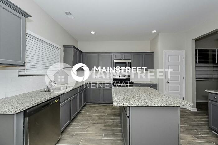 1155 Werre Way - Photo 7 of 17