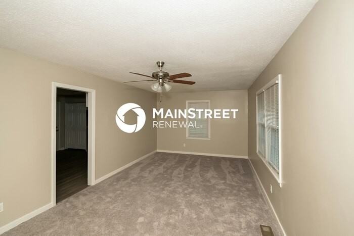 1320 Glenwood St Nw - Photo 6 of 16