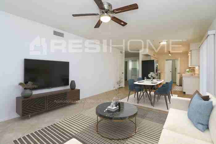 610 W Emelita Ave - Photo 4 of 18