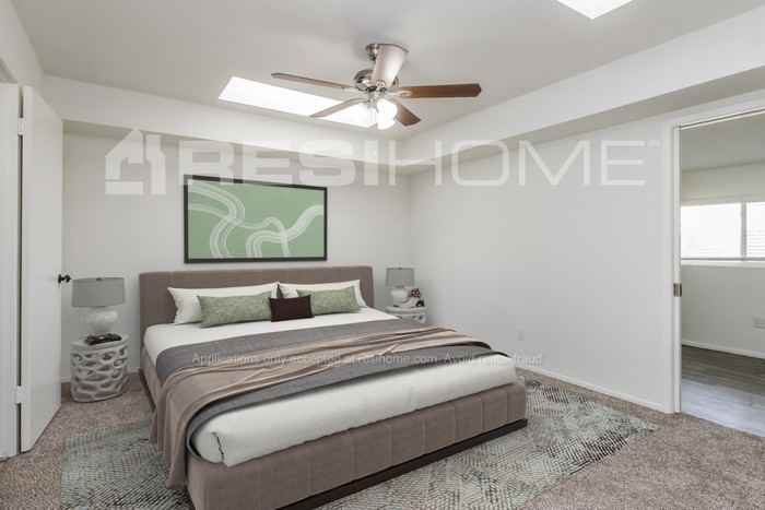 610 W Emelita Ave - Photo 7 of 18