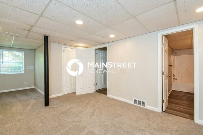 59 Canterbury Dr - Photo 6 of 17