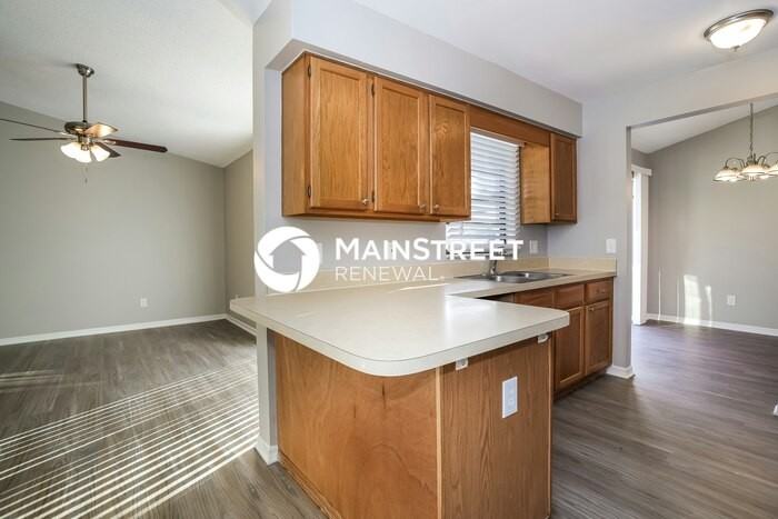 24 Bradford Ct - Photo 6 of 16