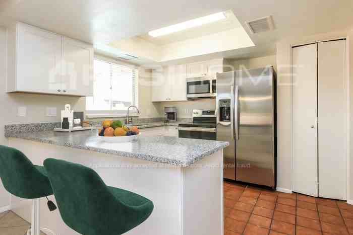 1315 S Polly Ann Dr - Photo 3 of 16