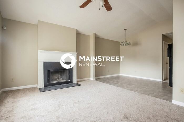 5857 Eagles Feather Ln - Photo 2 of 15