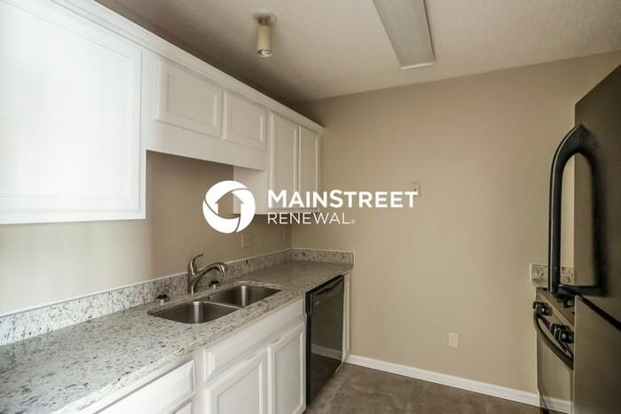 5857 Eagles Feather Ln - Photo 6 of 15