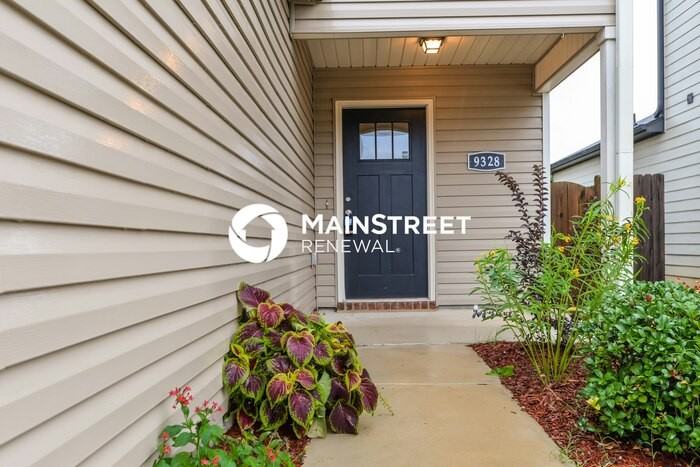 9328 Hoffman Pl - Photo 4 of 15