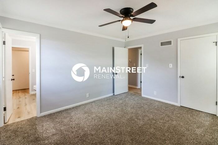 1204 Rice St - Photo 6 of 17