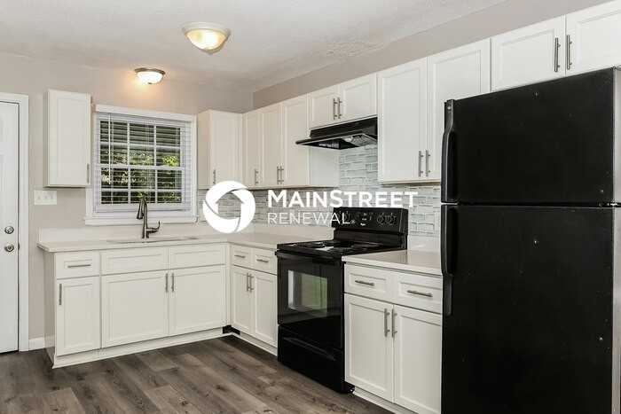 1412 Riverview Rd - Photo 7 of 19