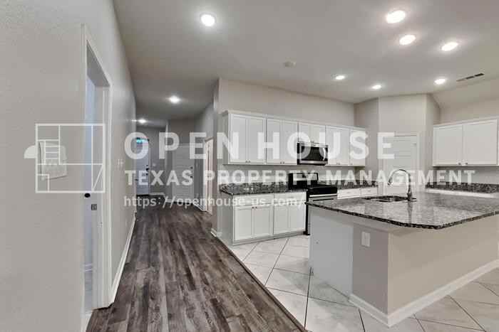 1260 Meridian Dr - Photo 7 of 20