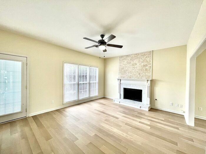 4925 Byers Rd - Photo 5 of 29