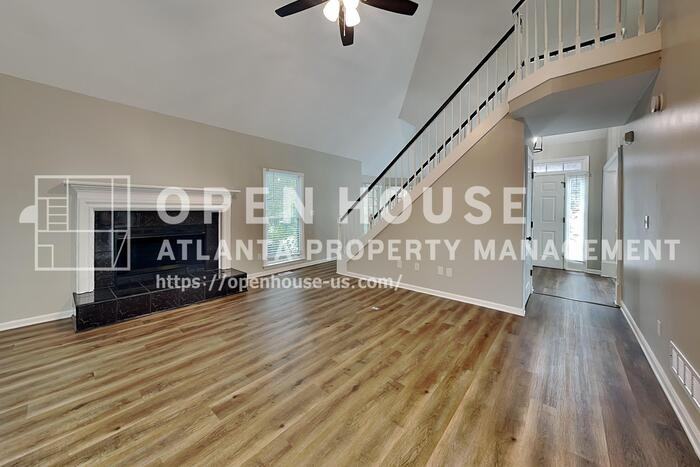 4240 Moccasin Trl - Photo 5 of 21