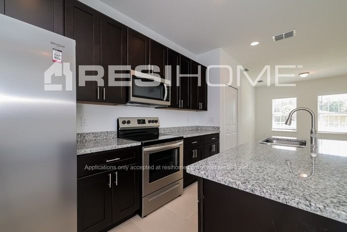 1925 Drum Dr - Photo 6 of 24