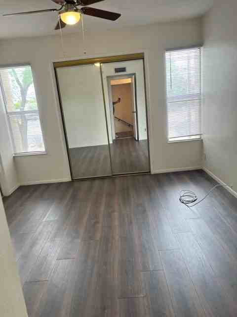 3750 N Country Club Rd #11 - Photo 5 of 27
