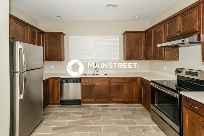 20444 Castle Ridge Rd - Photo 6 of 17
