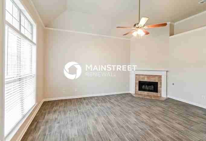 9161 Chastain Pl - Photo 3 of 16