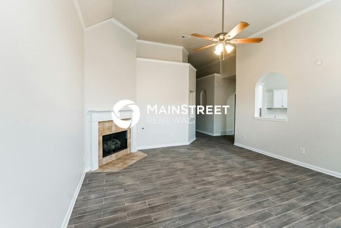 9161 Chastain Pl - Photo 5 of 16