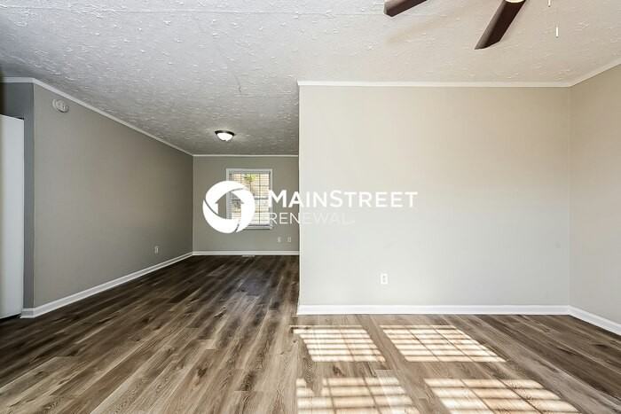 10778 Thrasher Rd - Photo 4 of 16