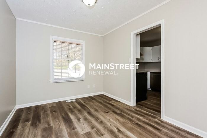 10778 Thrasher Rd - Photo 5 of 16