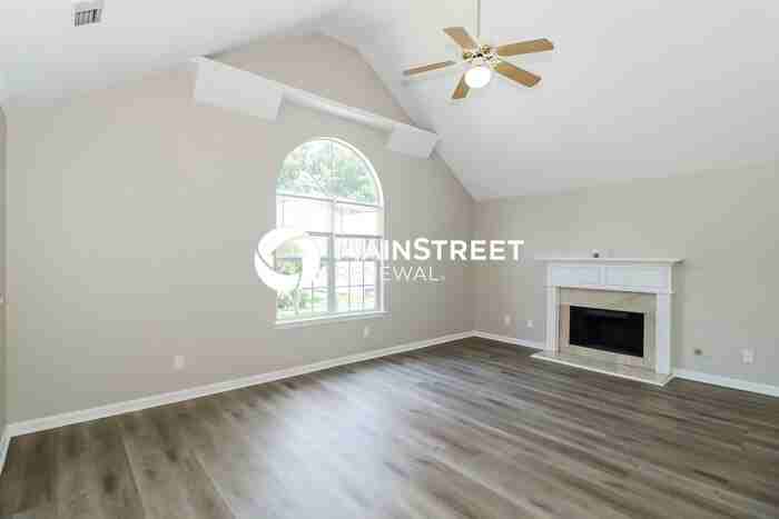 2731 Rambling Way - Photo 4 of 17