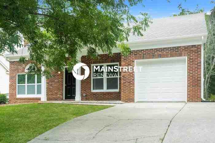 3124 Harris Mill Ln - Photo 3 of 16