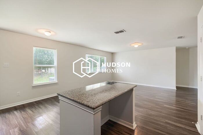 1844 Sheila Dr - Photo 6 of 14