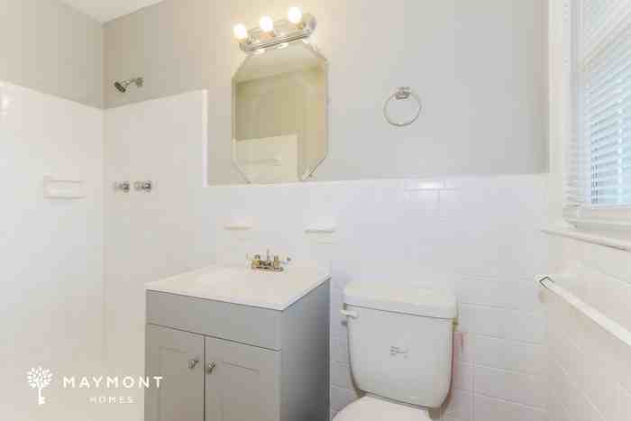 2 Summit Ave - Photo 7 of 10