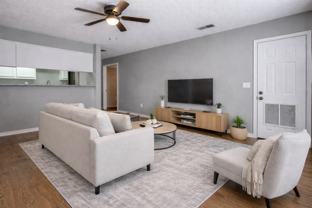 1005 N Austin St #7 - Photo 1 of 1