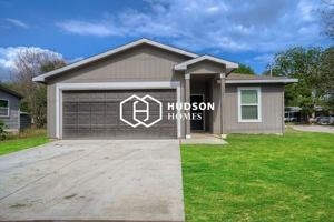 featured image of 1701 N Guadalupe St