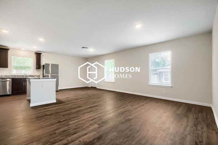219 Garcia St - Photo 4 of 14