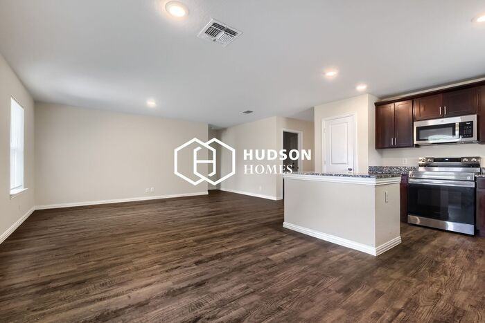 219 Garcia St - Photo 6 of 14