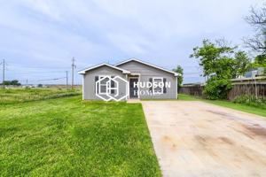 featured image of 2946 Field St