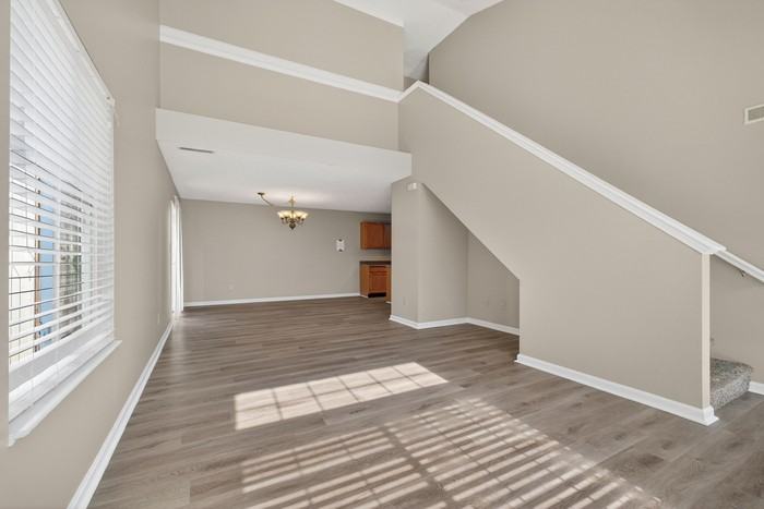 9833 Worthington Blvd - Photo 6 of 30
