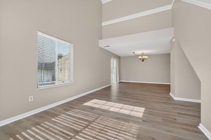 9833 Worthington Blvd - Photo 7 of 30