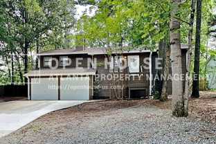 3753 Memorial Pkwy Nw - Photo 1 of 1