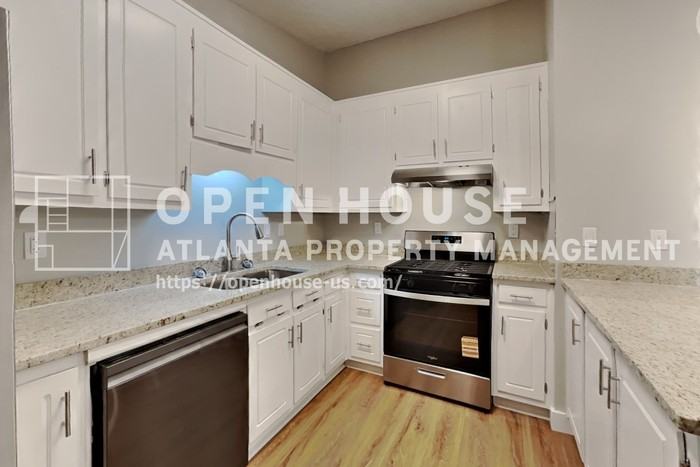 3753 Memorial Pkwy Nw - Photo 7 of 20