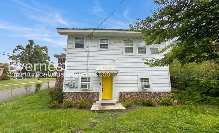 1348 41st Street Ensley #B - Photo 3 of 17