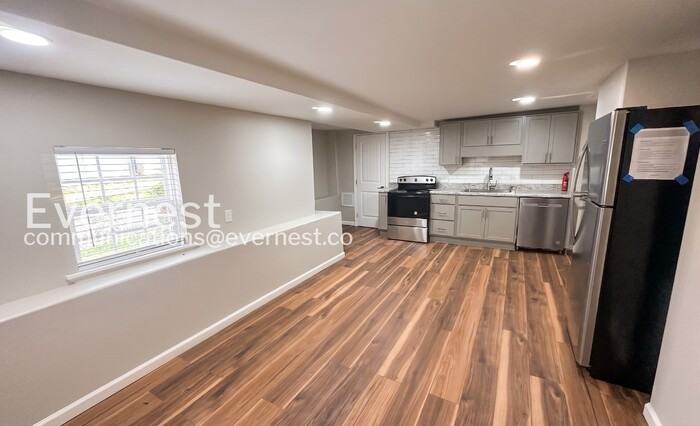 1348 41st Street Ensley #B - Photo 6 of 17