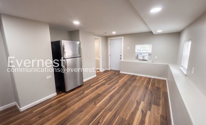 1348 41st Street Ensley #B - Photo 7 of 17