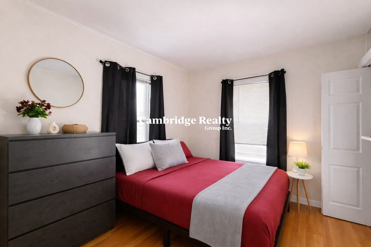 9 Medford St #1T - Photo 5 of 14